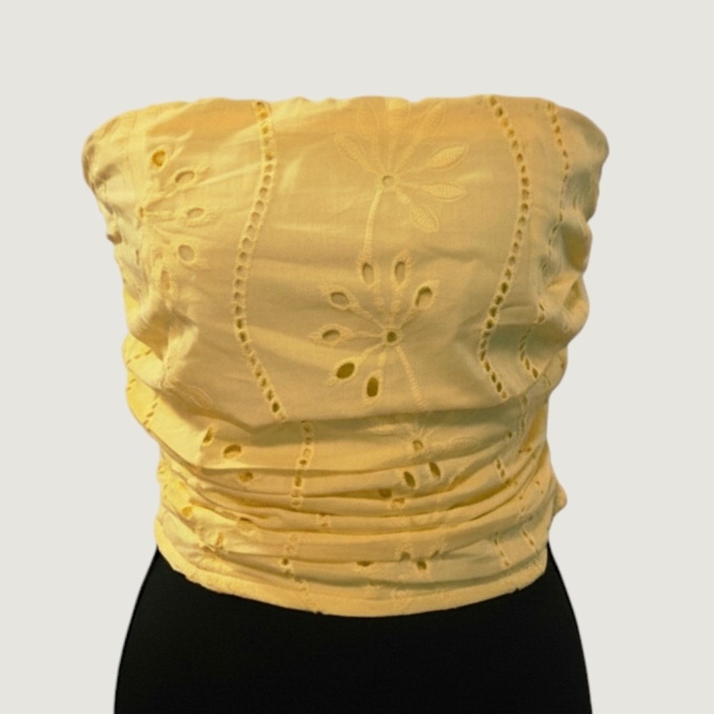 Band of the Free Small Tube Top Pale Banana Yellow Eyelet Smock Ruched Lined NWT